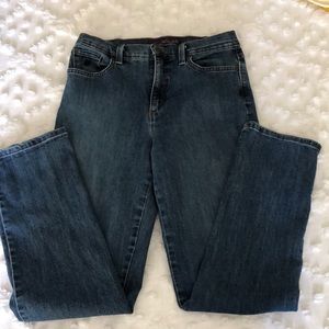 Stretch Jeans. Gloria Vanderbilt